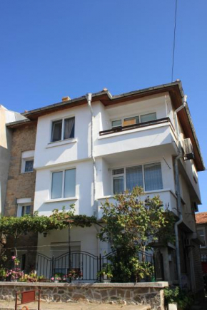 Megi Apartments